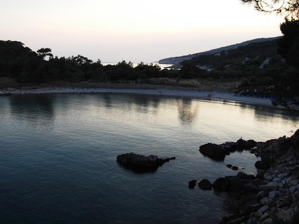 Gorgona Rooms Aliki  Exterior photo