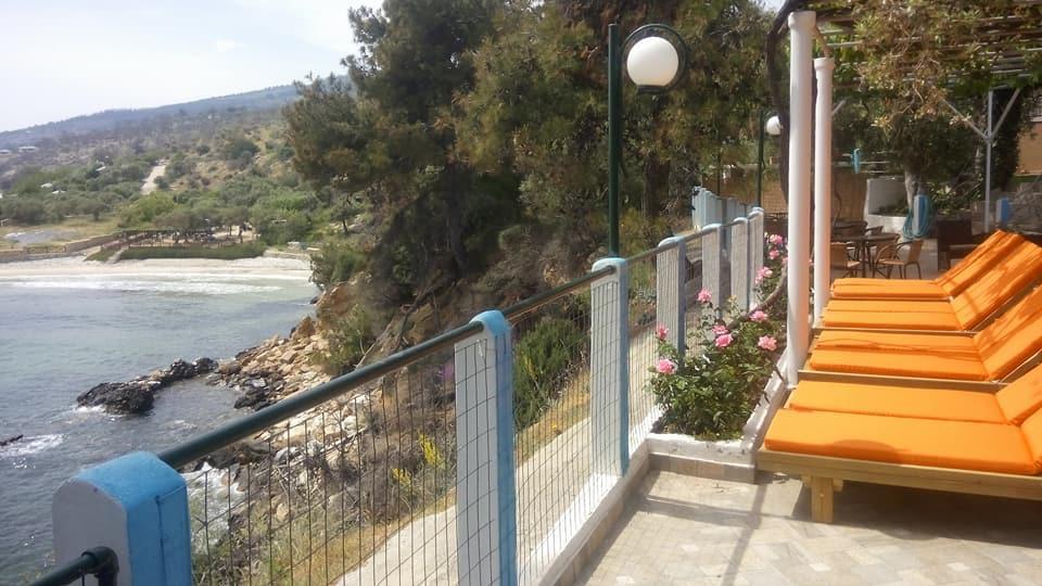 Gorgona Rooms Aliki  Exterior photo